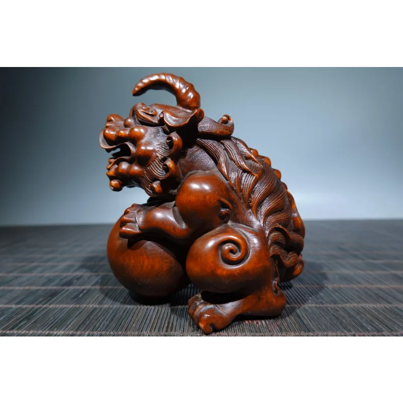 4" Collection Chinese Box-wood Carving Animal Lion Unicorn Play Ball Statue Craft Gift Decoration Home Decore
4" Collection Chinese Box-wood Carving Animal Lion Unicorn Play Ball Statue Craft Gift Decoration Home Decore