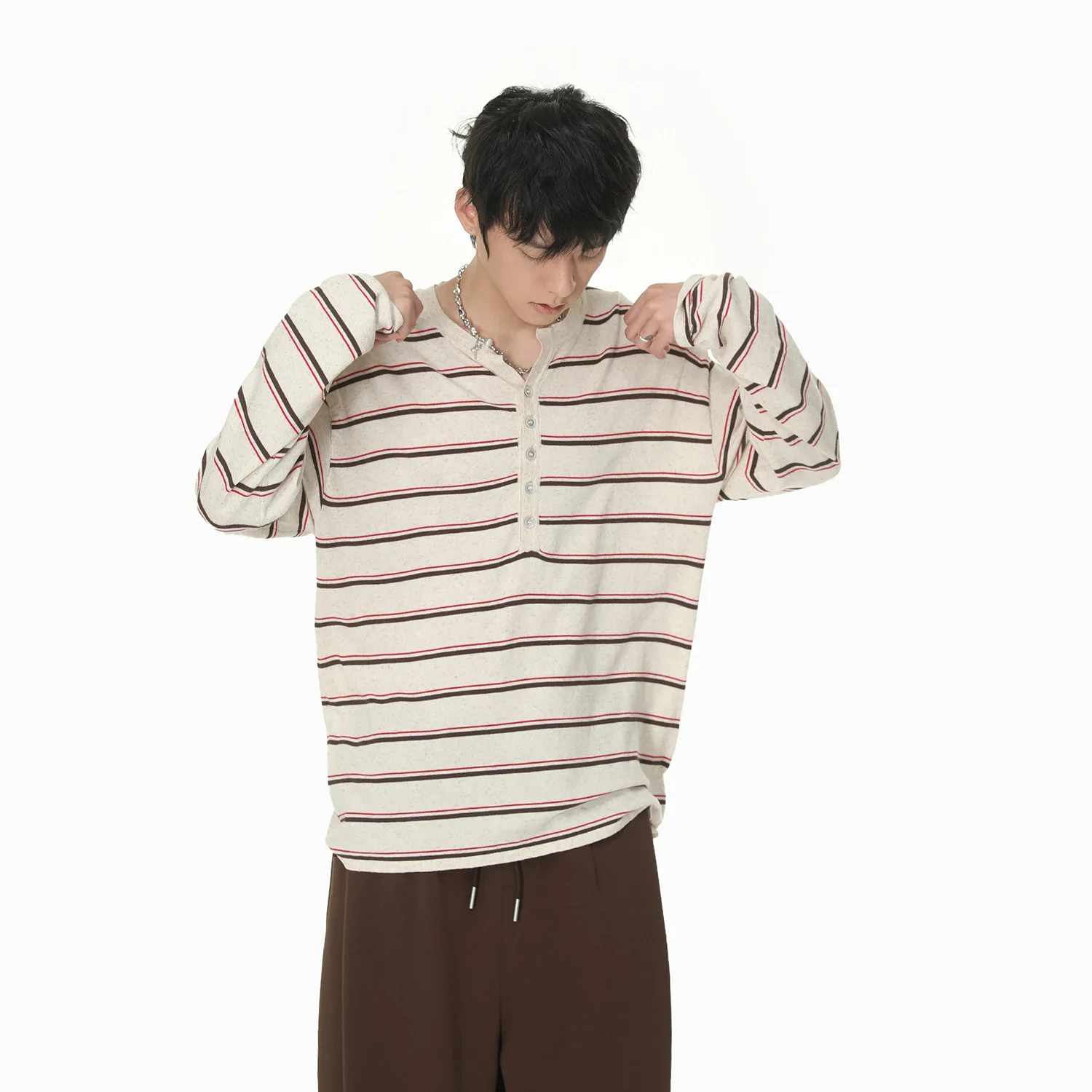 Vintage 2026 New Fashion Men's Color-coded Striped Loose Long Sleeve Button O-neck Undershirts Male Casual Simple Basic T-shirts
Vintage 2026 New Fashion Men's Color-coded Striped Loose Long Sleeve Button O-neck Undershirts Male Casual Simple Basic T-shirts
