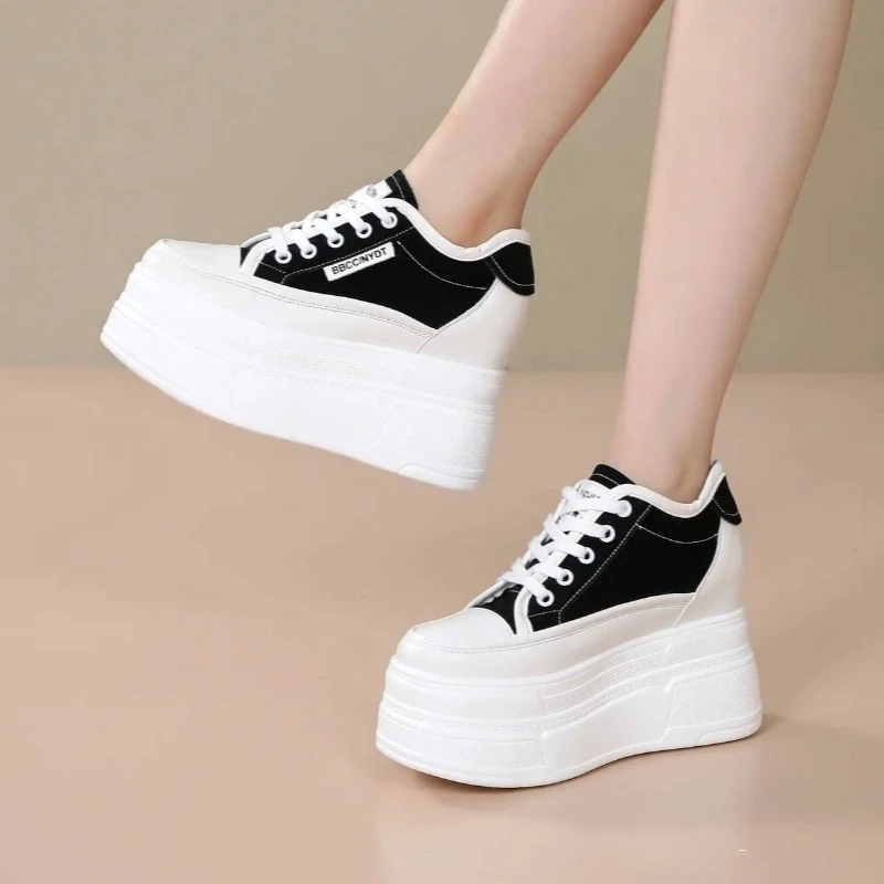 2026 New 10cm Women Casual Shoes Platform Sneakers Heel Chunky Sneakers Heel Genuine Leather Comfortable Walking Shoes Non Slip
2026 New 10cm Women Casual Shoes Platform Sneakers Heel Chunky Sneakers Heel Genuine Leather Comfortable Walking Shoes Non Slip