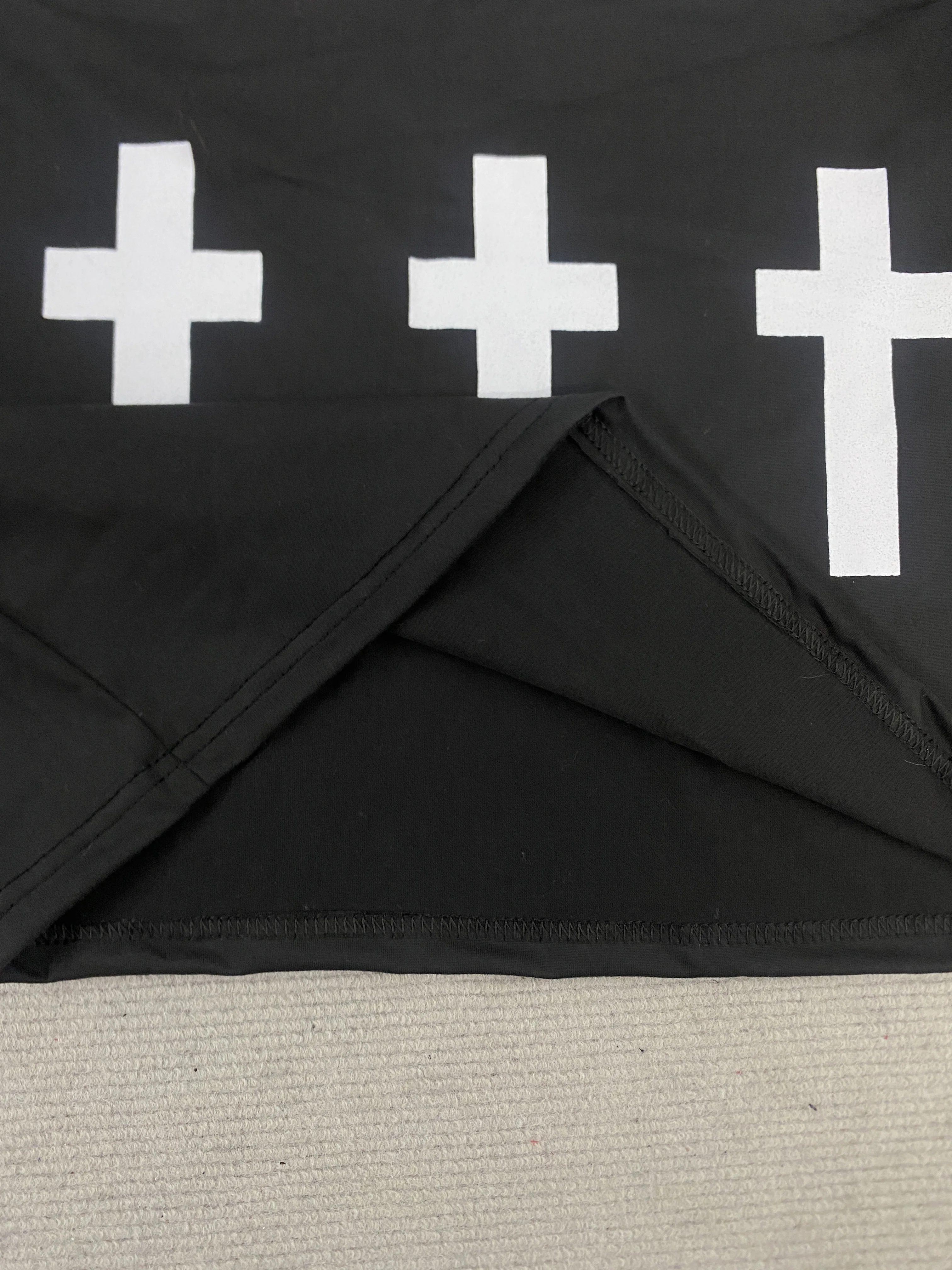 Grunge Alt Fashion Cross Print Bodycon Skirt Women Y2K Black High Waist Slim Fit Mini Skirt E-girl Casual Street Party Wear
Grunge Alt Fashion Cross Print Bodycon Skirt Women Y2K Black High Waist Slim Fit Mini Skirt E-girl Casual Street Party Wear