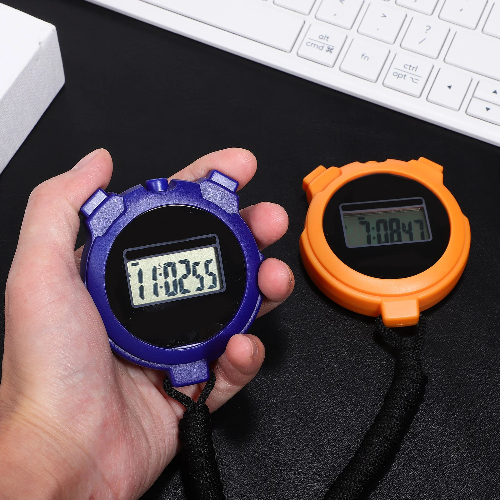 2pcs Digital Stop Watch Timer For Sports Accurate Timing Large Display Lightweight Portable Multi-Functional Timing Device For
2pcs Digital Stop Watch Timer For Sports Accurate Timing Large Display Lightweight Portable Multi-Functional Timing Device For