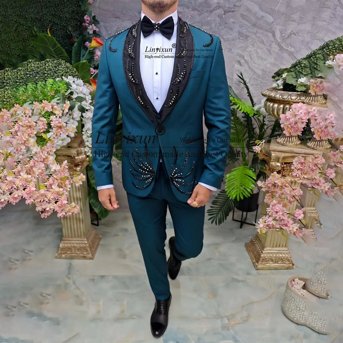 Customized Metal Embellished Men Suits Notched Lapel Groom Tuxedos Wedding Prom Blazers Pants Outfit Terno Masculino Completo
Customized Metal Embellished Men Suits Notched Lapel Groom Tuxedos Wedding Prom Blazers Pants Outfit Terno Masculino Completo