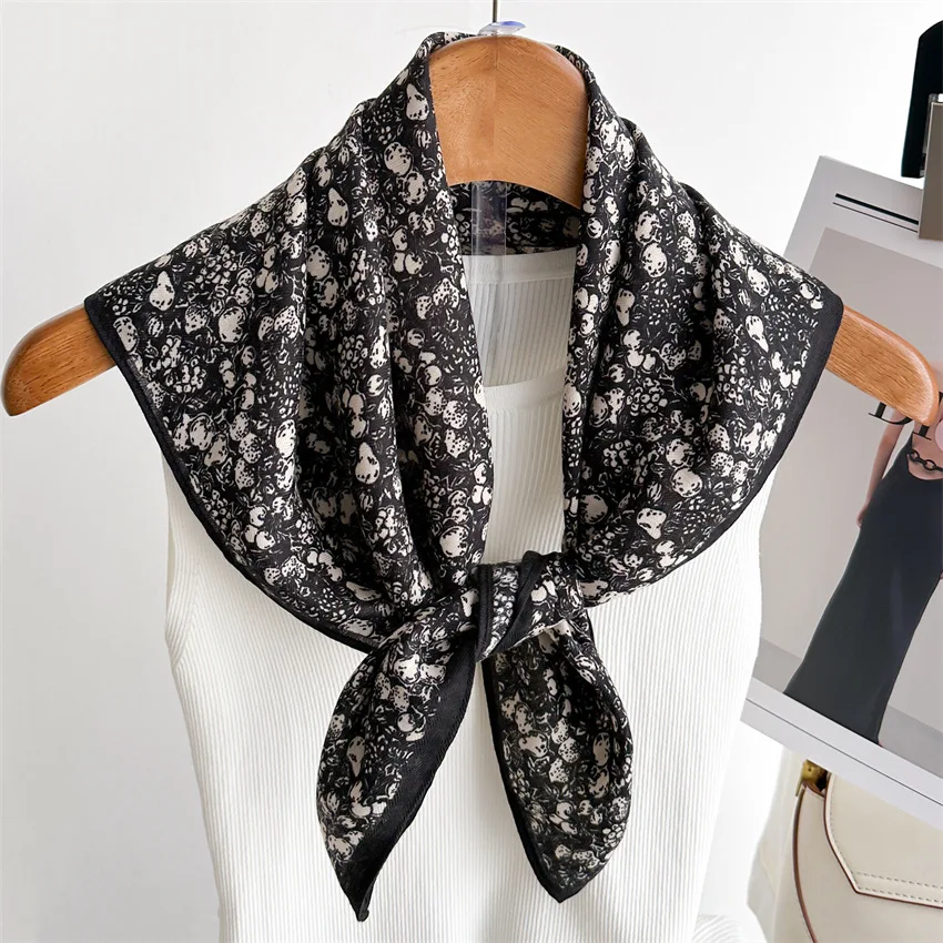 2024 Luxury Silk Shawl Square Scarf 65*65cm Women Satin Hijab Fashion Wrap Neckerchief Female Hair Bands Ribbon Headband Bandana
2024 Luxury Silk Shawl Square Scarf 65*65cm Women Satin Hijab Fashion Wrap Neckerchief Female Hair Bands Ribbon Headband Bandana