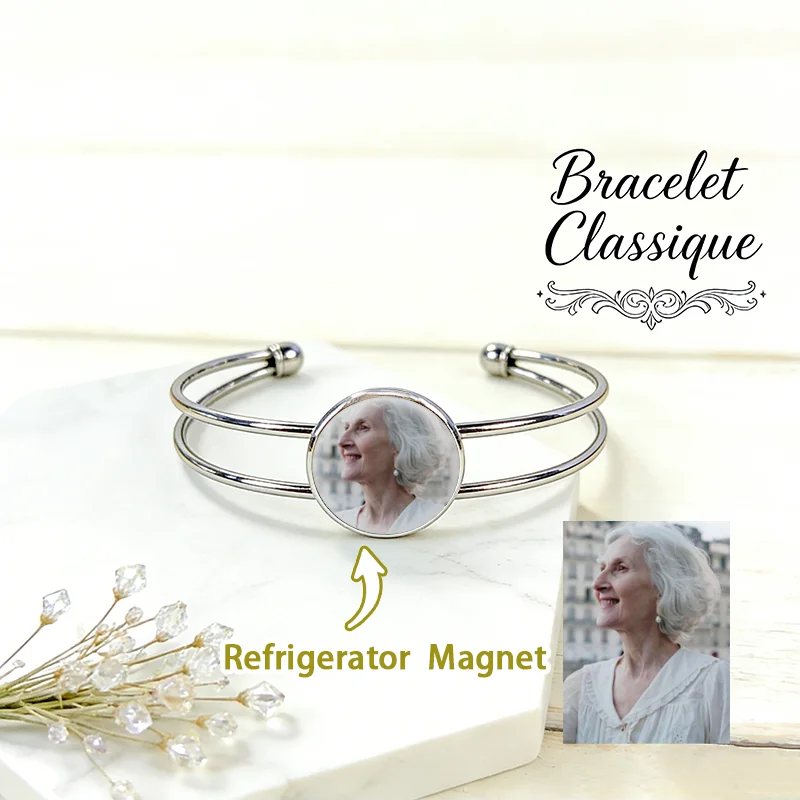 Personalized women's metal copper bracelets that can be customized in any picture, bracelets, and premium accessories.
Personalized women's metal copper bracelets that can be customized in any picture, bracelets, and premium accessories.