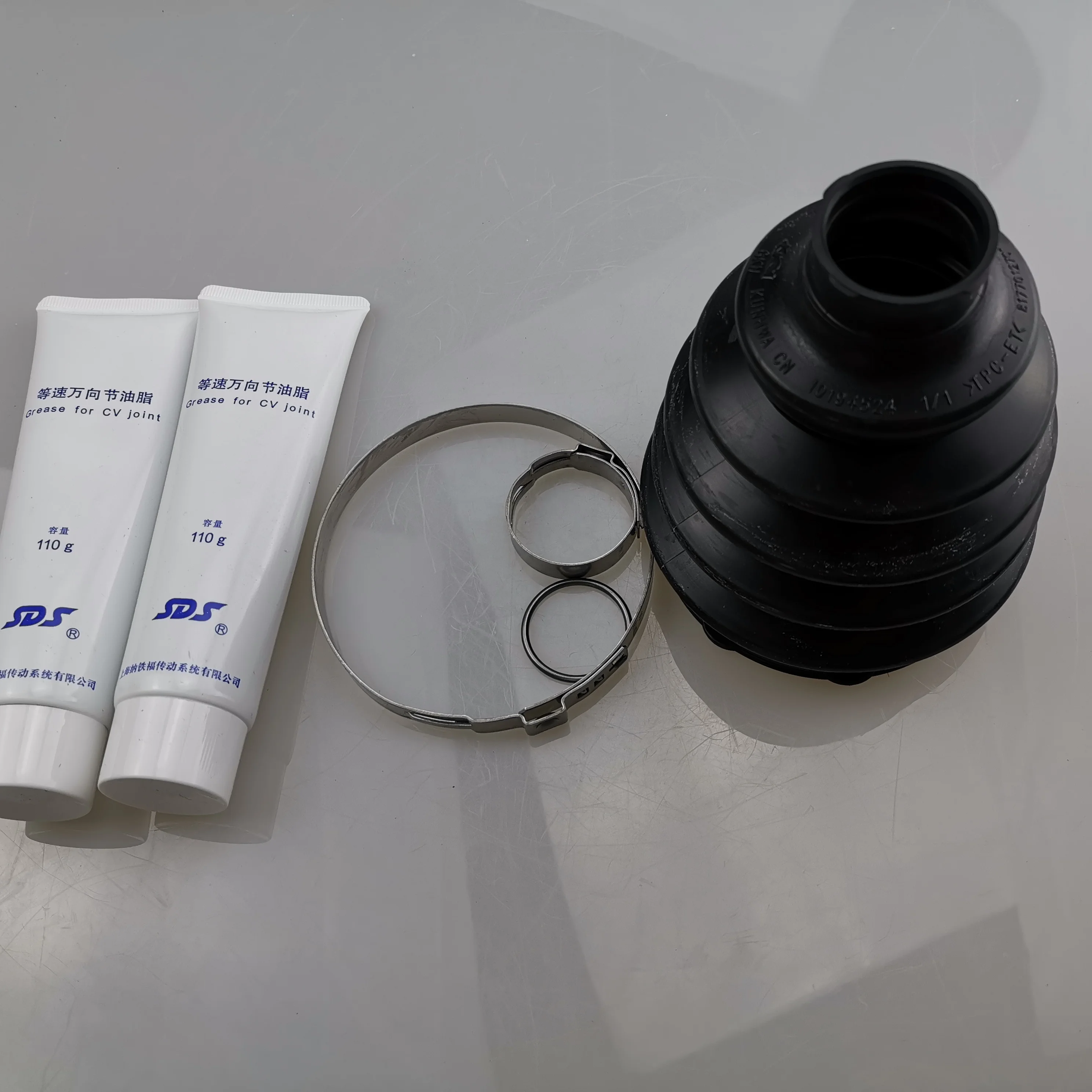 SAIC MAXUS T60 Outer Ball Cage Repair Kit C00088261
SAIC MAXUS T60 Outer Ball Cage Repair Kit C00088261