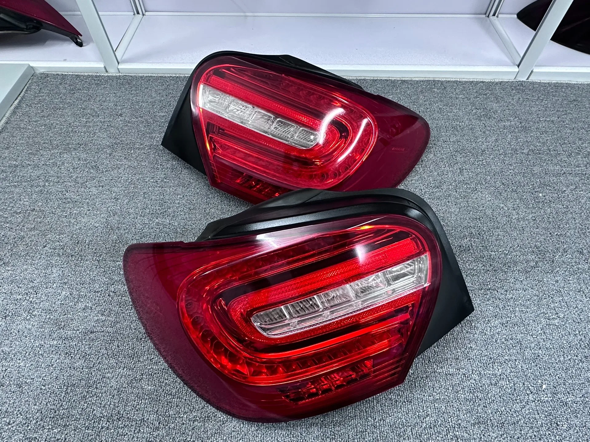 Подходит для задних фонарей Mercedes-Benz A 2013-2015 Mercedes-Benz W176, стоп-сигнал в сборе, версия ЕС, задние фонари, поворотники Plug and Play
Подходит для задних фонарей Mercedes-Benz A 2013-2015 Mercedes-Benz W176, стоп-сигнал в сборе, версия ЕС, задние фонари, поворотники Plug and Play