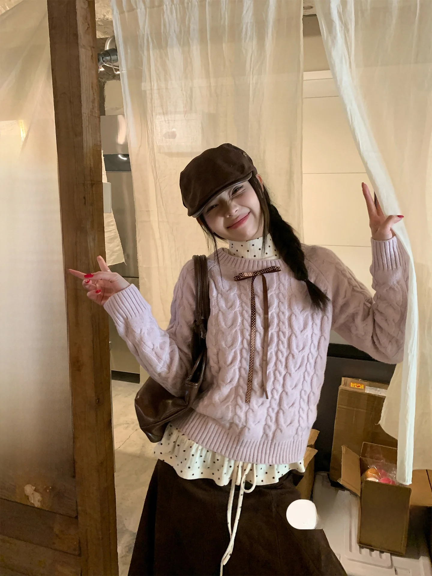 Pink Knitted Sweater Women's Winter Fashion Lazy Style round Neck Overhead Twist High-End Feeling Top by Song Zhengen
Pink Knitted Sweater Women's Winter Fashion Lazy Style round Neck Overhead Twist High-End Feeling Top by Song Zhengen