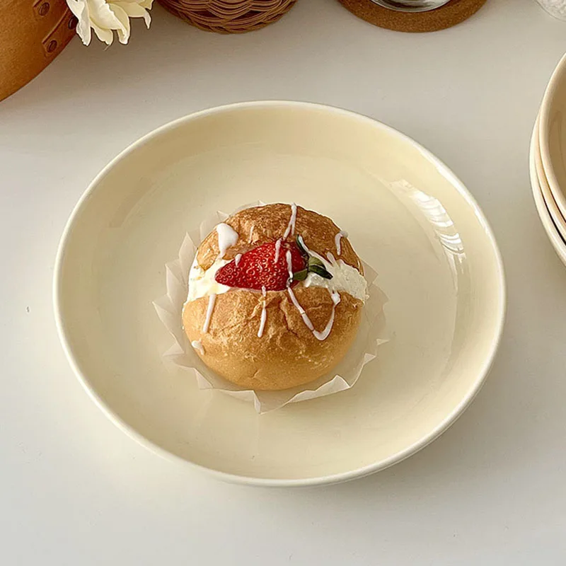 Ins Style Ceramic Plates High-end Household Circular Serving Plate Solid Color Bread Dessert Tray 2026 New Deep Soup Plates
Ins Style Ceramic Plates High-end Household Circular Serving Plate Solid Color Bread Dessert Tray 2026 New Deep Soup Plates