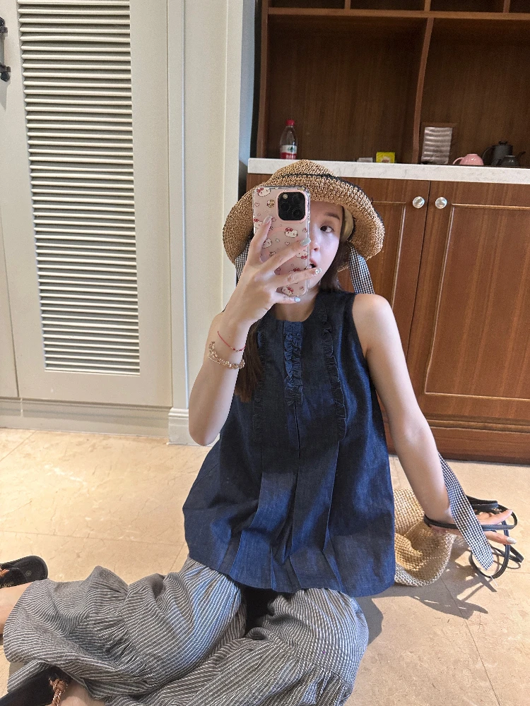 Синий джинсовый жилет с рюшами, винтажный, милый, свободного кроя, из смесового хлопка и полиэстера, для лета, для повседневной носки
Синий джинсовый жилет с рюшами, винтажный, милый, свободного кроя, из смесового хлопка и полиэстера, для лета, для повседневной носки