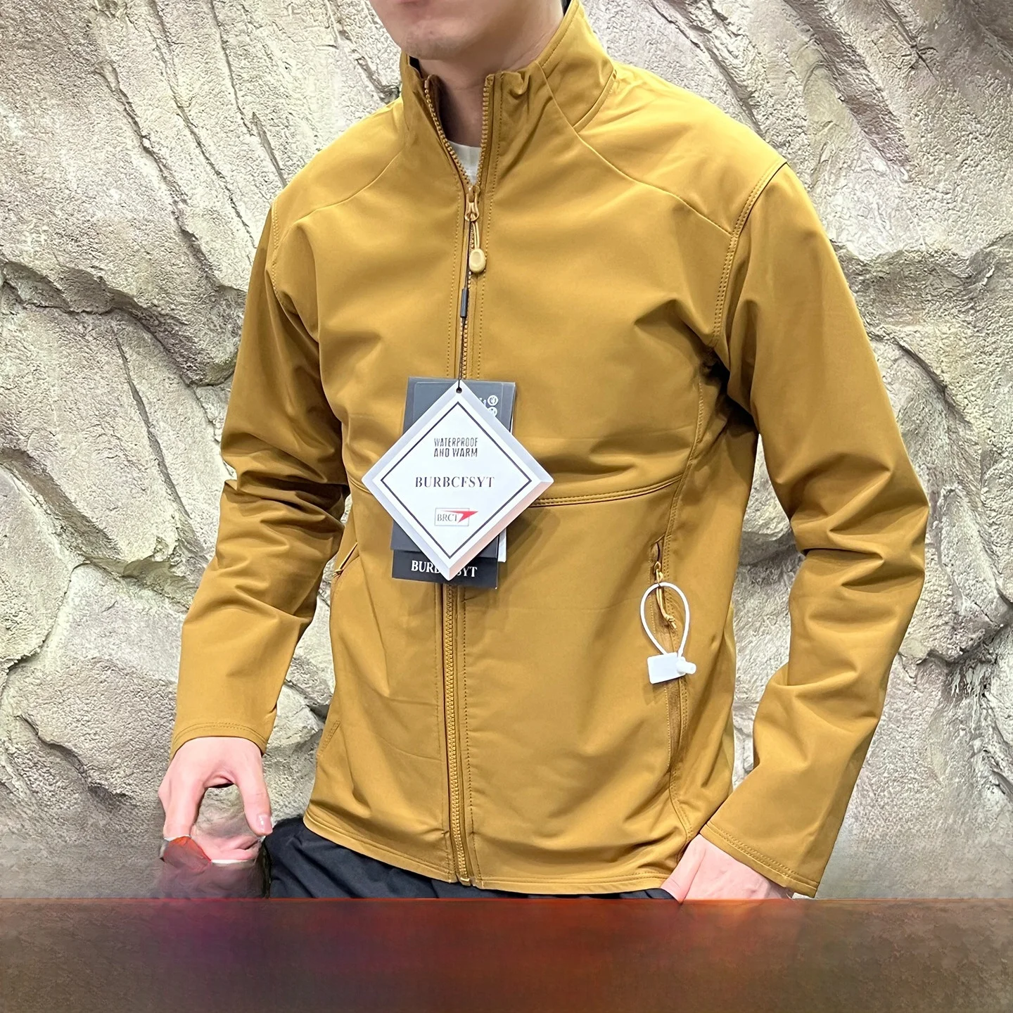 Busin Series 3D Tailored Waterproof Men's Jaet Thin Fce Soft ell Anti-scratch Wear-resistant Spring Autumn Pure Color
Busin Series 3D Tailored Waterproof Men's Jaet Thin Fce Soft ell Anti-scratch Wear-resistant Spring Autumn Pure Color