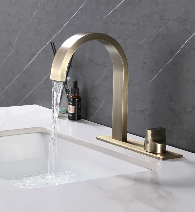 Solid 59 # Brass Cold and Hot Double Hole Basin Faucet European Style Antique Waterfall Faucet Face Wash Basin Tap
Solid 59 # Brass Cold and Hot Double Hole Basin Faucet European Style Antique Waterfall Faucet Face Wash Basin Tap