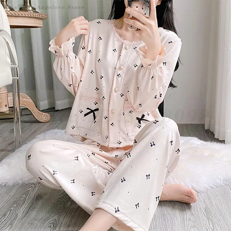 Elegant Sweet Lace Pajamas Two-Piece Set Women's Bow Print Sleepwear Autumn Velour Trouser Pijamas Suit Loungewear Home Clothes
Elegant Sweet Lace Pajamas Two-Piece Set Women's Bow Print Sleepwear Autumn Velour Trouser Pijamas Suit Loungewear Home Clothes