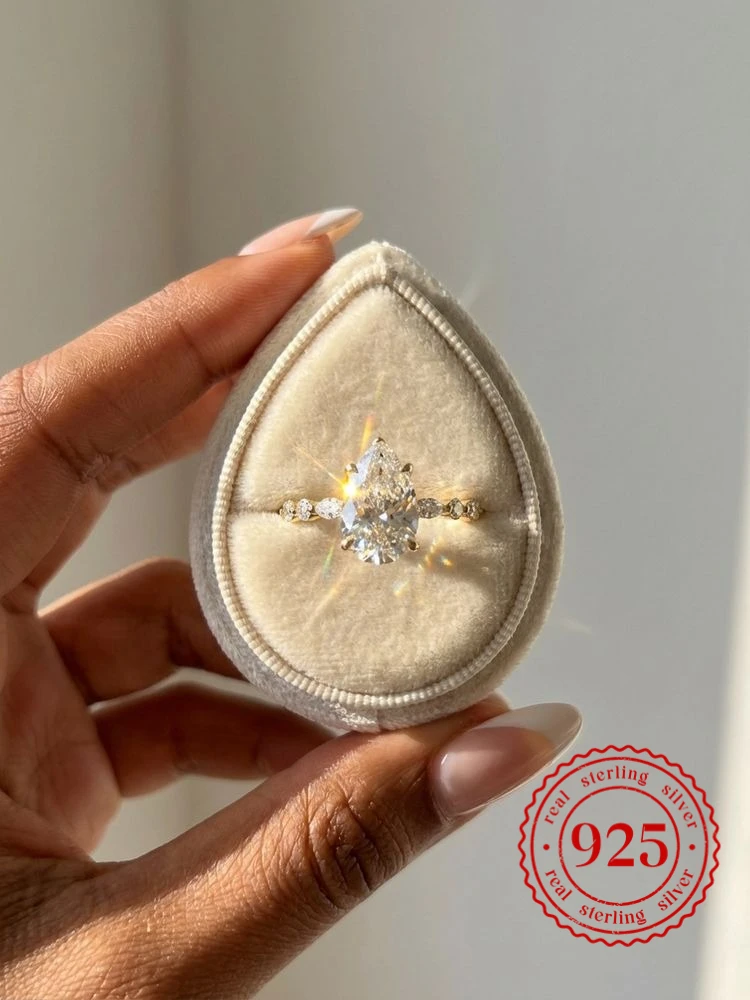 925 Sterling Silver Creative Water Drop Marquise Zircon Ring For Women Anniversary Wedding Anniversary High Quality Fine Jewelry
925 Sterling Silver Creative Water Drop Marquise Zircon Ring For Women Anniversary Wedding Anniversary High Quality Fine Jewelry