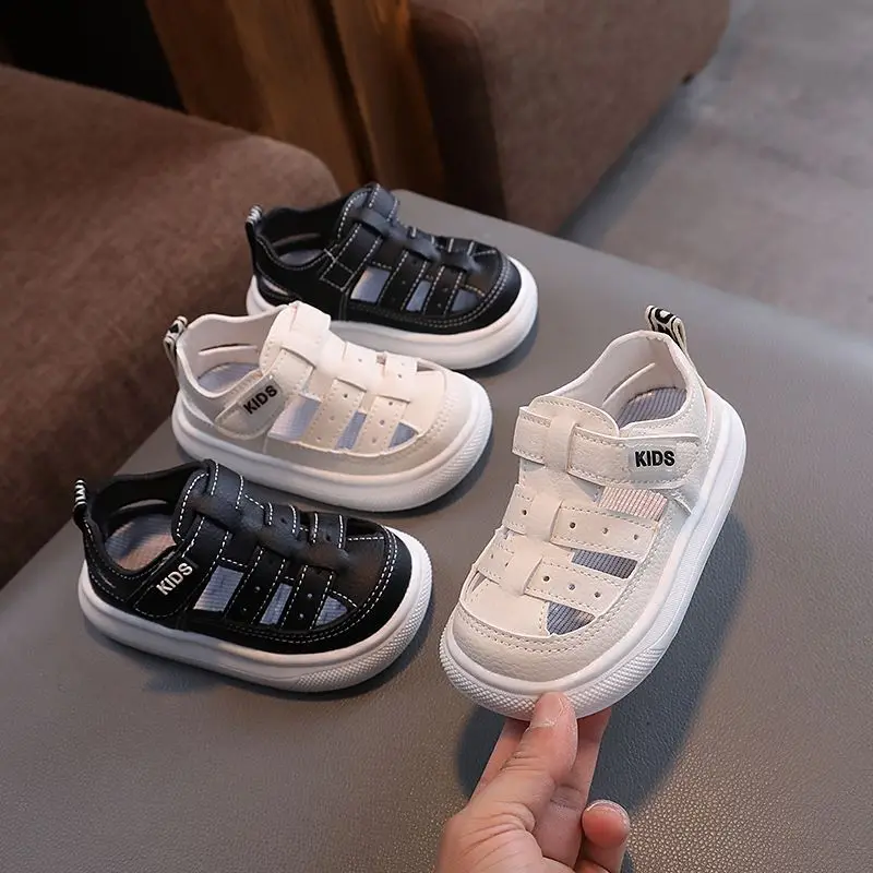 Детские сандалии 2025Летние садовые сандалии Кроссовки на мягкой подошве Легкие нескользящие сандалии для мальчиков Универсальная обувь для девочек Сандалии Для Девочек
Детские сандалии 2025Летние садовые сандалии Кроссовки на мягкой подошве Легкие нескользящие сандалии для мальчиков Универсальная обувь для девочек Сандалии Для Девочек