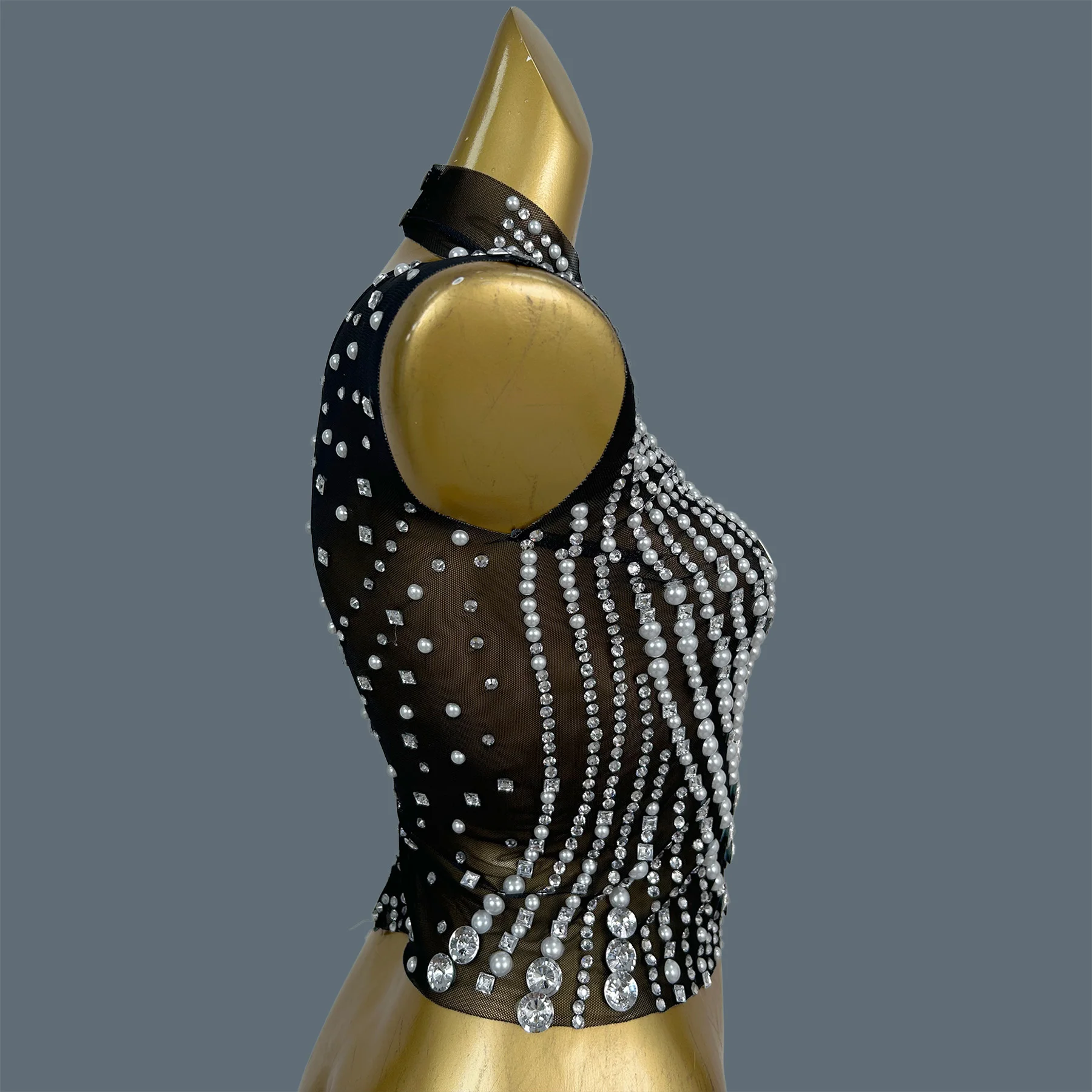 Sparkly Rhinestone Pearl Black Crop Top Sleeveless Luxury Formal Party See Through Mesh Top Event Prom Sexy Wear zhenzhuwang
Sparkly Rhinestone Pearl Black Crop Top Sleeveless Luxury Formal Party See Through Mesh Top Event Prom Sexy Wear zhenzhuwang