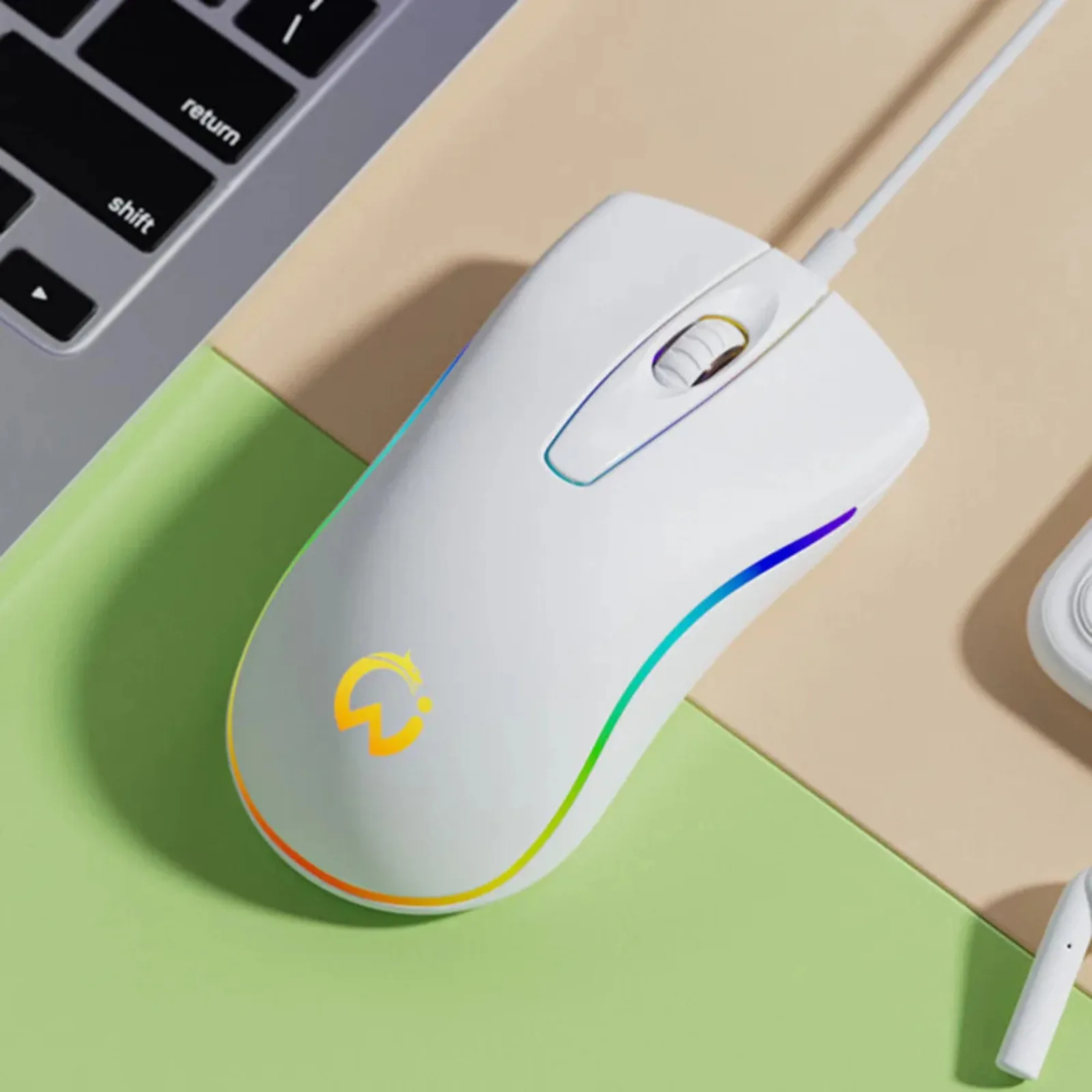 Lightweight Gaming Mice Silent Click Rainbow Backlit Ergonomic Optical Adjustable DPI Programmable Buttons Durable Office Gaming
Lightweight Gaming Mice Silent Click Rainbow Backlit Ergonomic Optical Adjustable DPI Programmable Buttons Durable Office Gaming