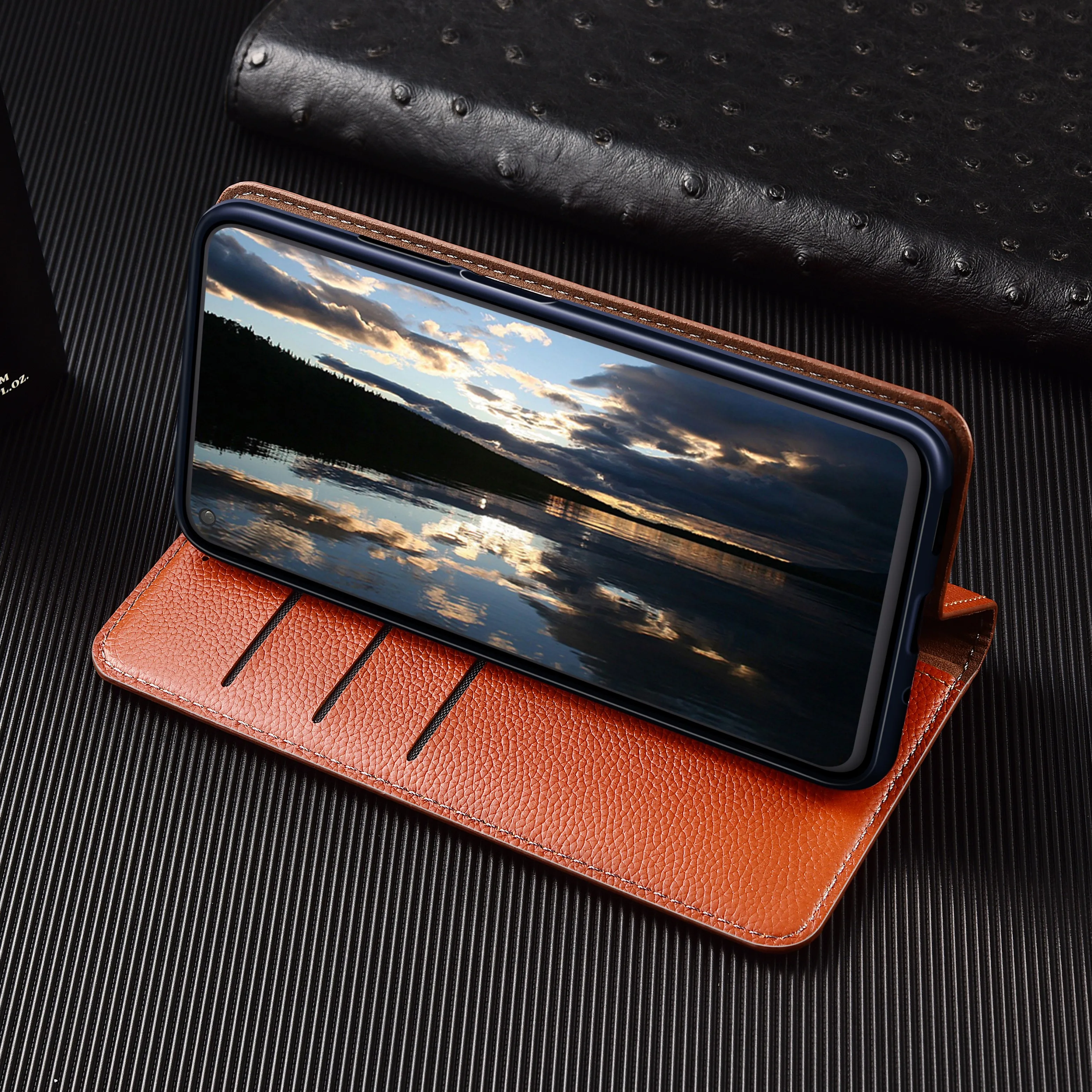 Leather Flip Phone Case Suitable For OnePlus 10 10T 10R 11 11R 12 12R 9 9R 9RT 13 Pro Magnetic Bracket Shell Flip Cover
Leather Flip Phone Case Suitable For OnePlus 10 10T 10R 11 11R 12 12R 9 9R 9RT 13 Pro Magnetic Bracket Shell Flip Cover