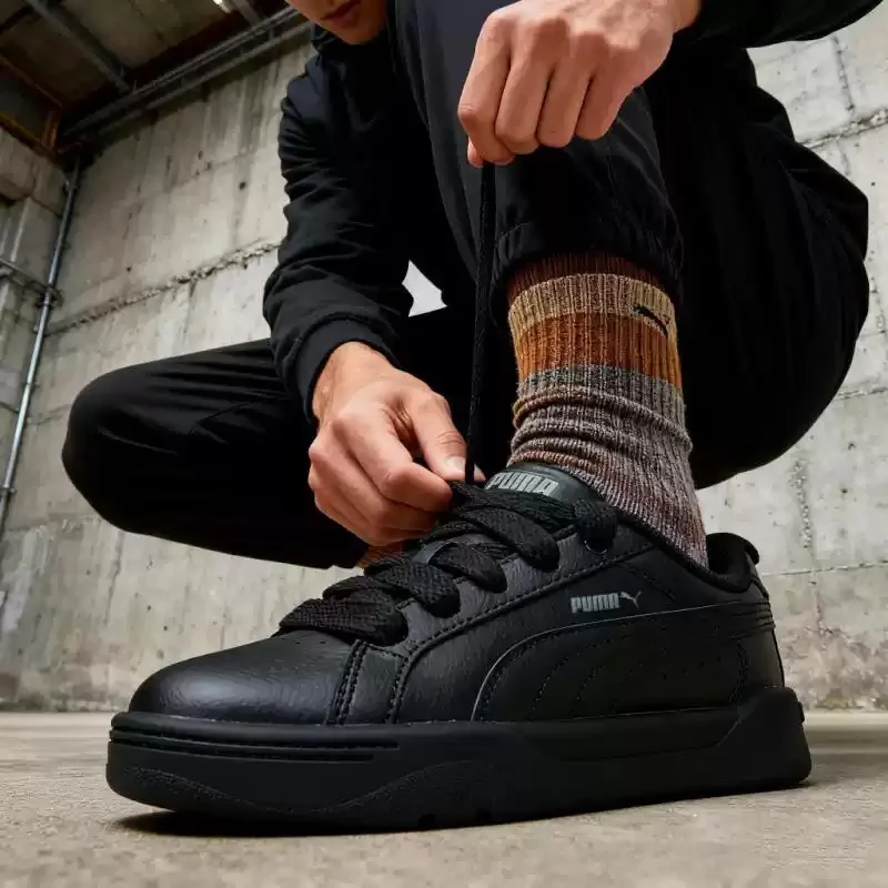 PUMA black leather surface skate shoes for men and women, 2026 new model, low-top sports shoes, 400496-02
PUMA black leather surface skate shoes for men and women, 2026 new model, low-top sports shoes, 400496-02