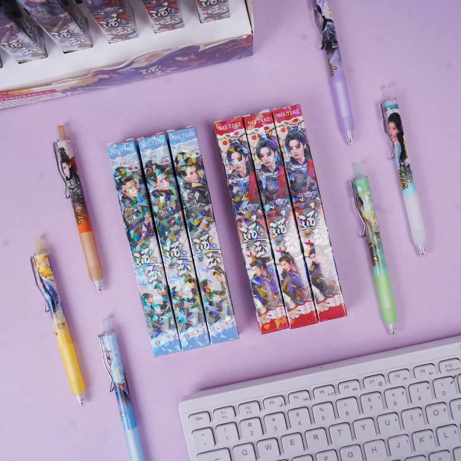 Random 3 pc Chinese Drama Pursuit of Jade Gel Pen Zhang Linghe, Tian Xiwei Celebrity Black Ink Pen Student Stationery
Random 3 pc Chinese Drama Pursuit of Jade Gel Pen Zhang Linghe, Tian Xiwei Celebrity Black Ink Pen Student Stationery
