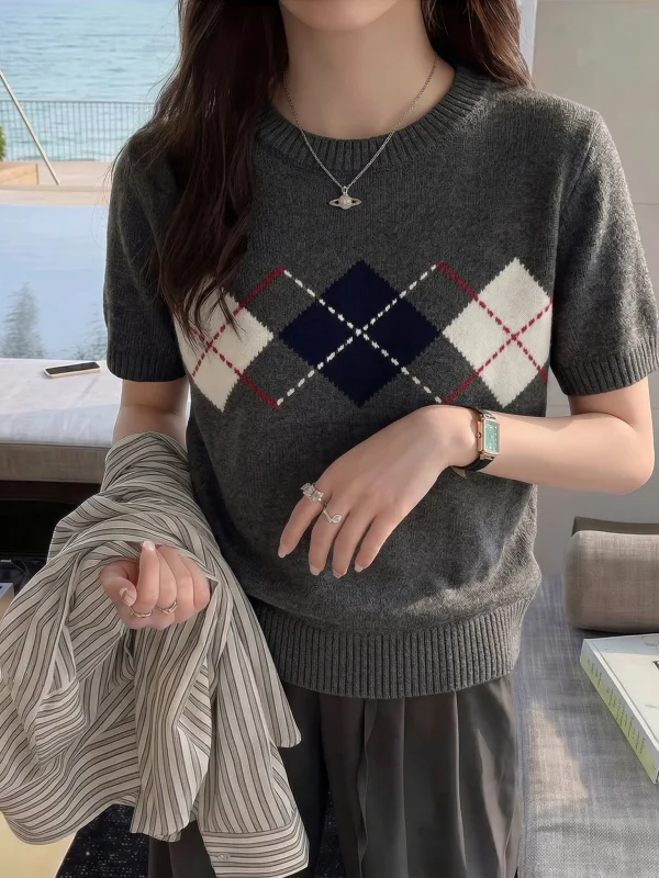Premium Knitted Plaid Short Sleeve T-Shirt Women's Summer New Style plus Size Trendy Top Korean Style round Neck Loose Fit
Premium Knitted Plaid Short Sleeve T-Shirt Women's Summer New Style plus Size Trendy Top Korean Style round Neck Loose Fit