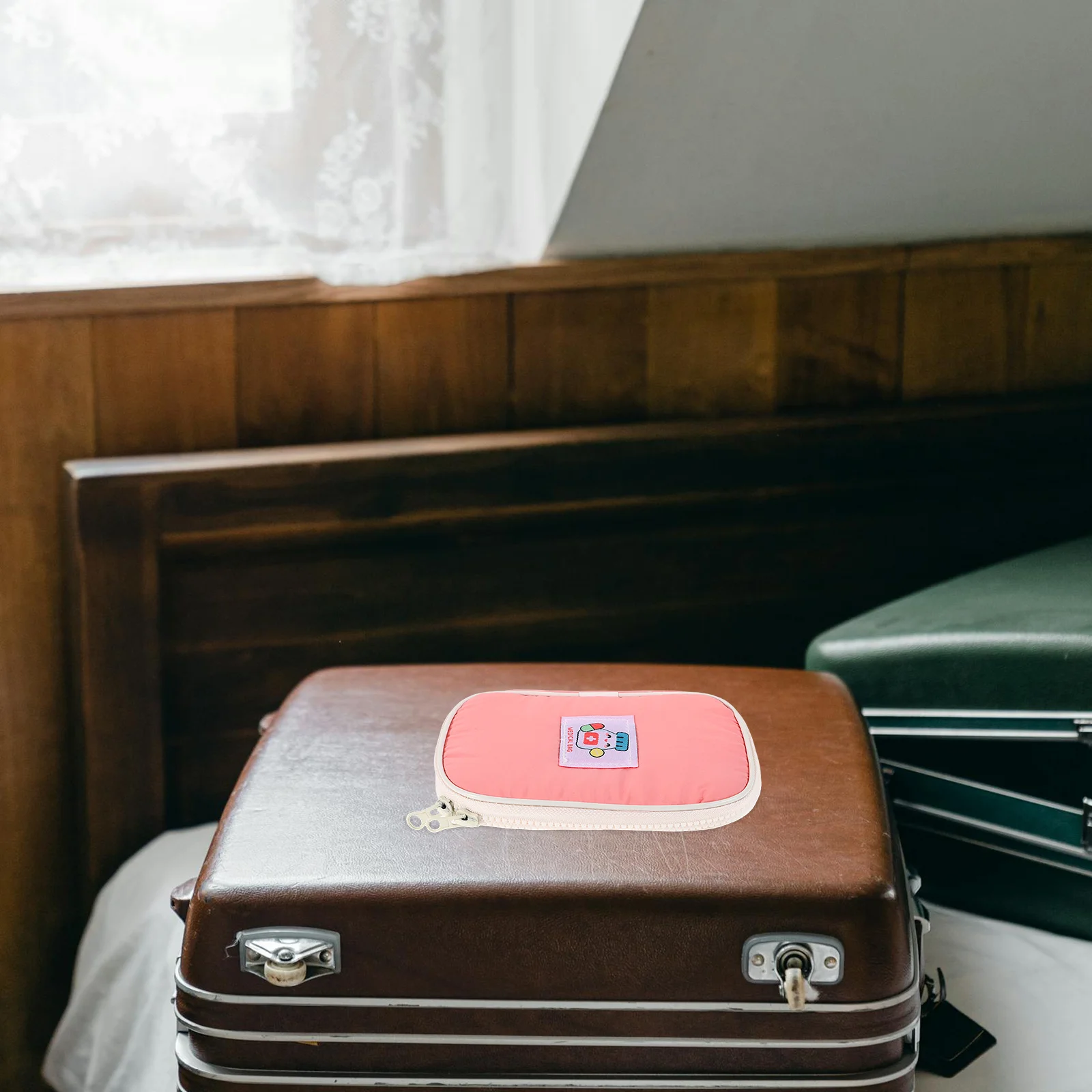 Emergency Medical Bag Cartoon Design Portable Organizer for Travel Medicines Outdoor Adventures Ideal for Kids and Everyday Use
Emergency Medical Bag Cartoon Design Portable Organizer for Travel Medicines Outdoor Adventures Ideal for Kids and Everyday Use