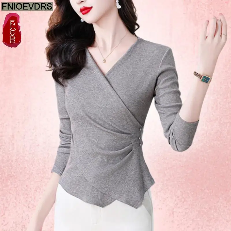 Retro Vintage Cotton Tops New Design Women 2024 Autumn Long Sleeve Button Slim Fitted V Neck Black Basics Shirts Blouses
Retro Vintage Cotton Tops New Design Women 2024 Autumn Long Sleeve Button Slim Fitted V Neck Black Basics Shirts Blouses