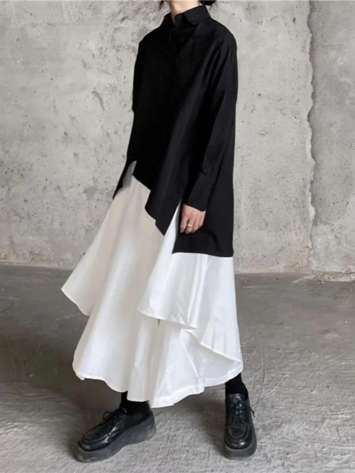 Необычная однотонная юбка с высокой талией, уличная длинная юбка трапециевидной формы для молодых женщин 8-24 лет, весенний сезон
Необычная однотонная юбка с высокой талией, уличная длинная юбка трапециевидной формы для молодых женщин 8-24 лет, весенний сезон