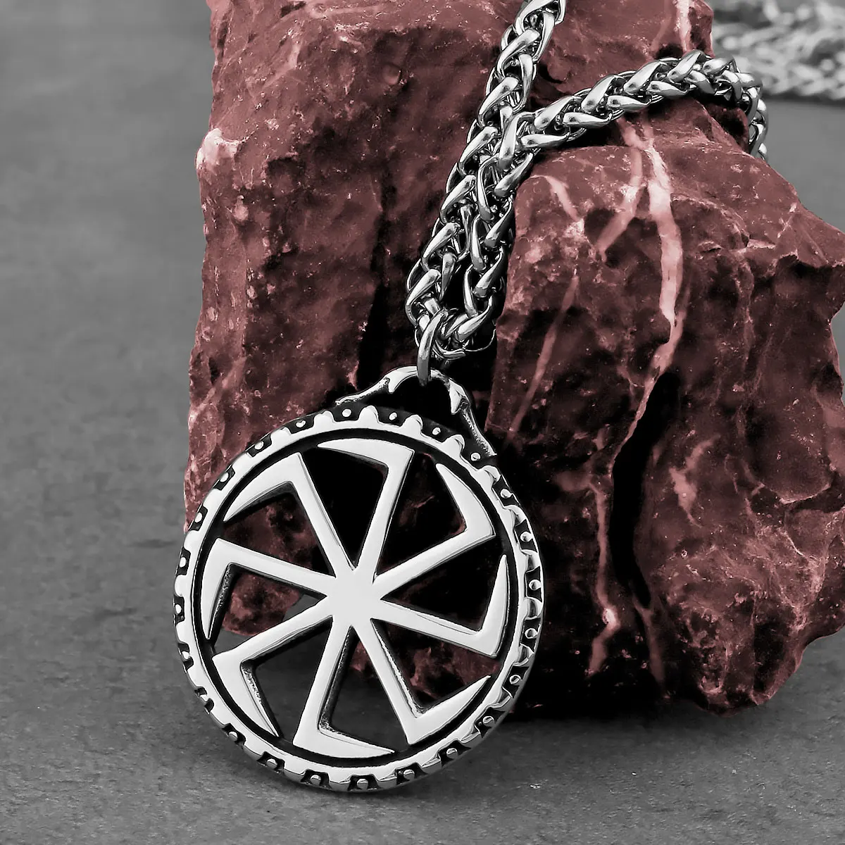 Vikingslavic Rune Necklace Stainless Steel Men's Hollow Hip Hop Biker Pendant Necklace Punk Fashion Vintage Jewelry Wholesale
Vikingslavic Rune Necklace Stainless Steel Men's Hollow Hip Hop Biker Pendant Necklace Punk Fashion Vintage Jewelry Wholesale