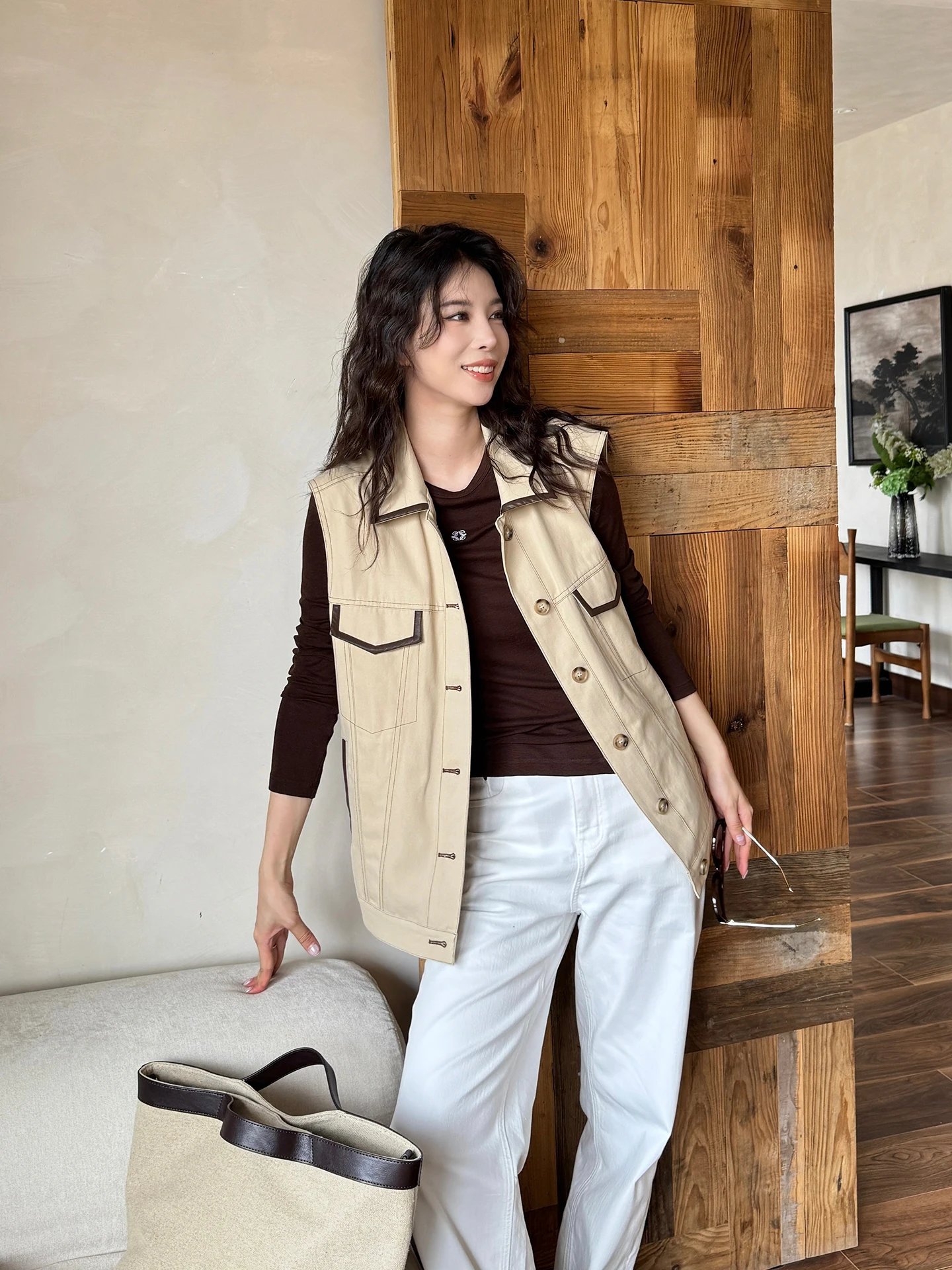 Nana High DMX round Ne Long Sve Women's T-irt Spring Slimming Lightweight Lyocell Base irt Top Comfortable Commute S...
Nana High DMX round Ne Long Sve Women's T-irt Spring Slimming Lightweight Lyocell Base irt Top Comfortable Commute S...