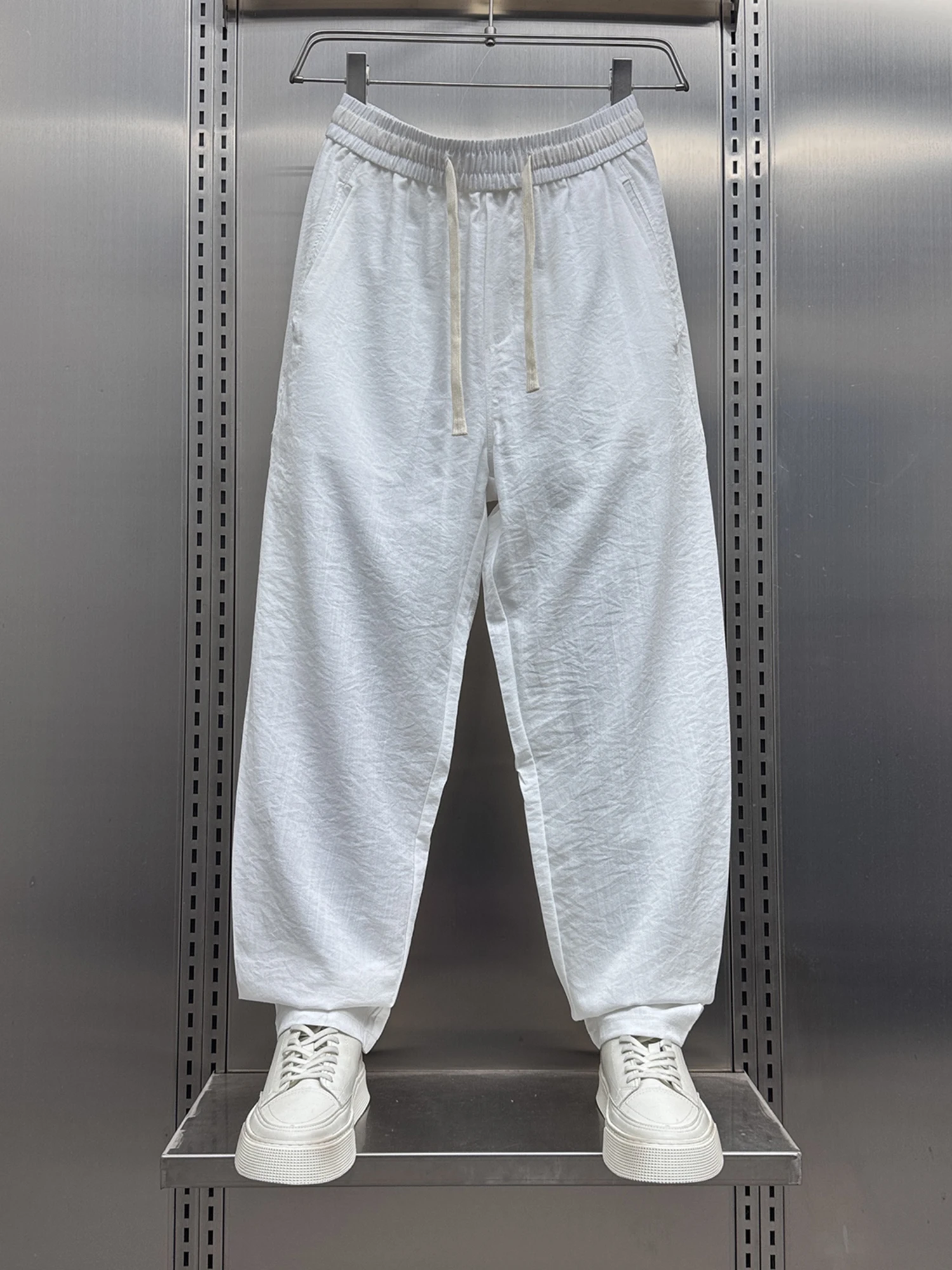 Summer 2025 Men's Casual Loose Straight Leg Pants Trendy Korean Sle Youthful Workwear Long Trousers Comfortable Harajuku Sle
Summer 2025 Men's Casual Loose Straight Leg Pants Trendy Korean Sle Youthful Workwear Long Trousers Comfortable Harajuku Sle