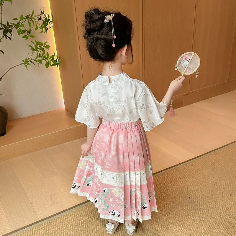 Hanfu Girl Horse-Face Skirt Suit 2024 Summer New Western Style Girl National Style Children Baby Girl Chinese Tang Costume
Hanfu Girl Horse-Face Skirt Suit 2024 Summer New Western Style Girl National Style Children Baby Girl Chinese Tang Costume