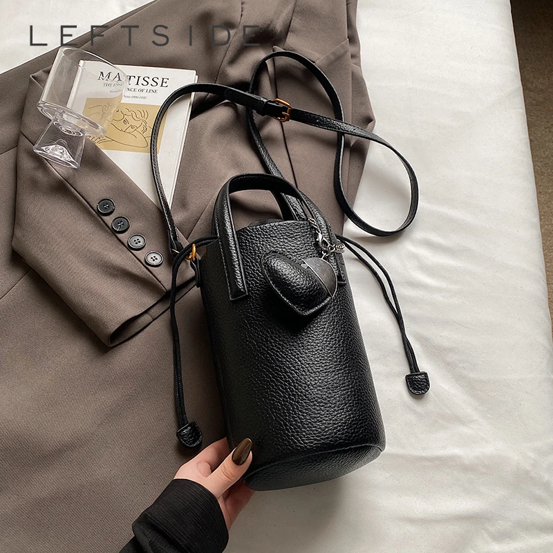 LEFTSIDE Small Bucket Crossbody Bags for Women PU Leather Shoulder Bag 2025 Luxury Designer Short Handle Purses and Handbags
LEFTSIDE Small Bucket Crossbody Bags for Women PU Leather Shoulder Bag 2025 Luxury Designer Short Handle Purses and Handbags