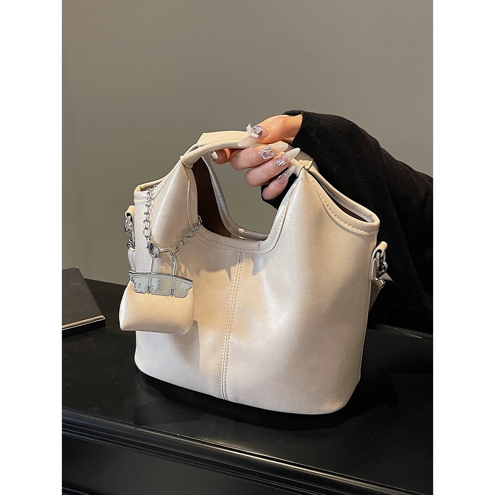 Large Capacity Bucket Bags for Women Solid Pu Leather Casual Handle Bags Female Versatile Commute Crossbody Shoulder Packs
Large Capacity Bucket Bags for Women Solid Pu Leather Casual Handle Bags Female Versatile Commute Crossbody Shoulder Packs