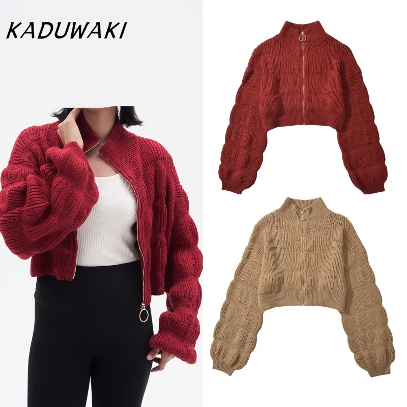 KADUWAKI Fashion Retro Round Neck Long Sleeve Zipper Sweater Autumn Classic Texture Cardigan Sweater Festival Versatile Cardigan
KADUWAKI Fashion Retro Round Neck Long Sleeve Zipper Sweater Autumn Classic Texture Cardigan Sweater Festival Versatile Cardigan