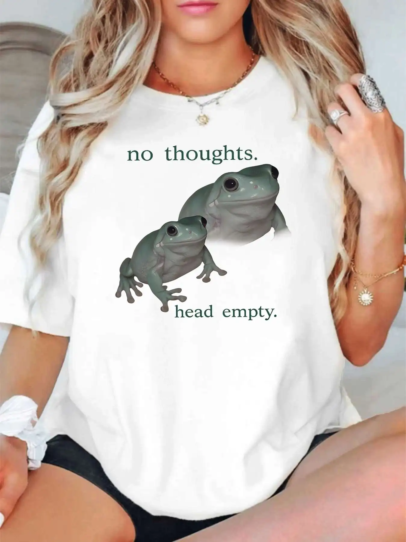 【1021327】 Женская футболка больших размеров с круглым вырезом и короткими рукавами, эластичными рукавами и модными принтами
【1021327】 Женская футболка больших размеров с круглым вырезом и короткими рукавами, эластичными рукавами и модными принтами