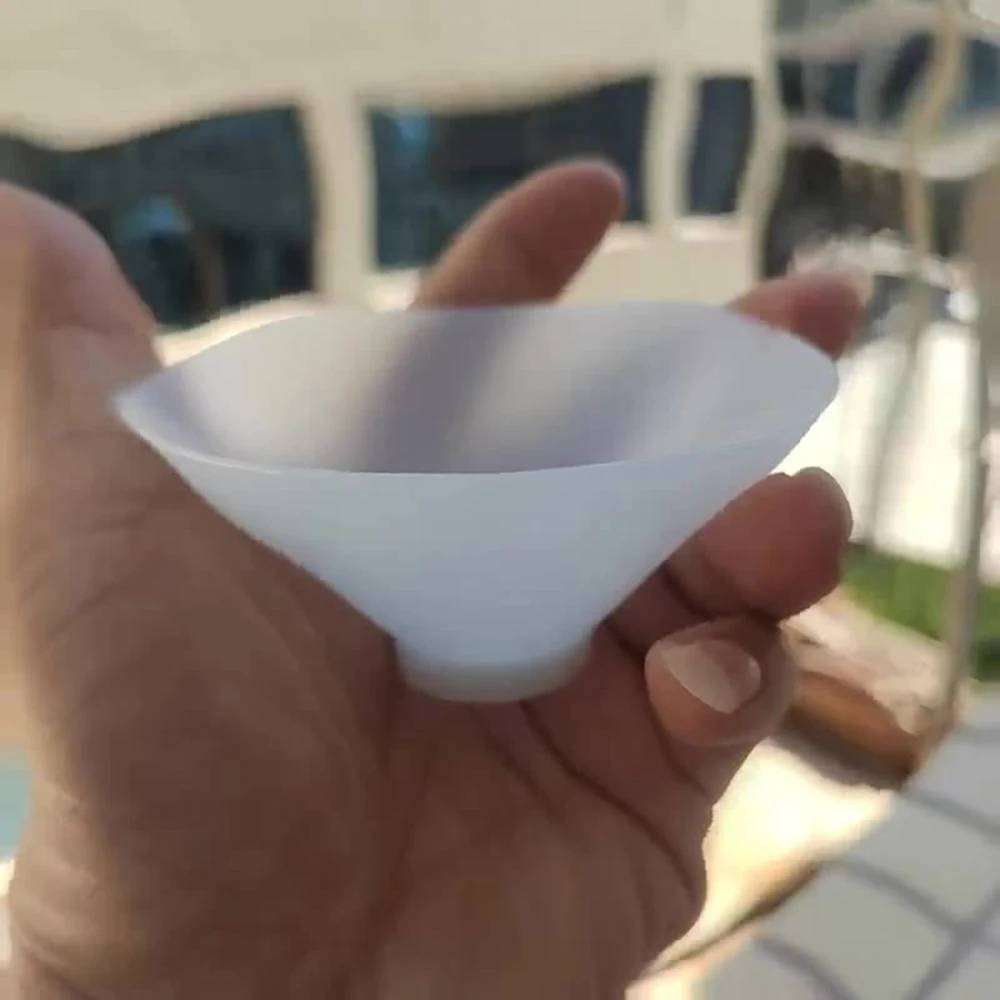 Китайский стиль ледяной нефритовый фарфор грубый нефрит ретро Запретный город реплика бамбуковая шляпа чайная чашка
Китайский стиль ледяной нефритовый фарфор грубый нефрит ретро Запретный город реплика бамбуковая шляпа чайная чашка