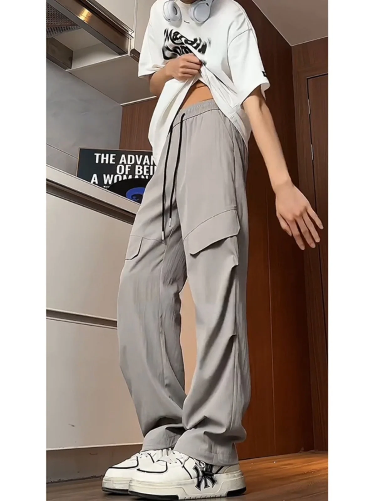 Gray Ice Silk Quick Dry Summer Thin Style Outdoor Casual Pants Men's Fashion Trendy Design American Casual Breathable Loose Fit
Gray Ice Silk Quick Dry Summer Thin Style Outdoor Casual Pants Men's Fashion Trendy Design American Casual Breathable Loose Fit