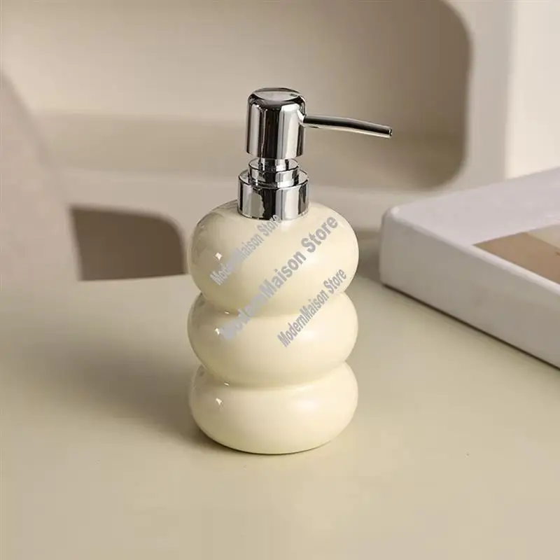 A25I-Home Hotel Bathroom Accessories Hand Bottle Household Shampoo Cosmetic Water Collection Bottle Soap Dispenser
A25I-Home Hotel Bathroom Accessories Hand Bottle Household Shampoo Cosmetic Water Collection Bottle Soap Dispenser