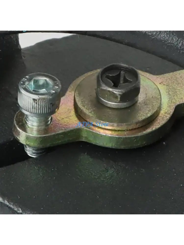 U13C Trailer Hitch Ball and Safety Chain GNXA2061 for Multiple Model Trucks Featuring Easy Installation
U13C Trailer Hitch Ball and Safety Chain GNXA2061 for Multiple Model Trucks Featuring Easy Installation