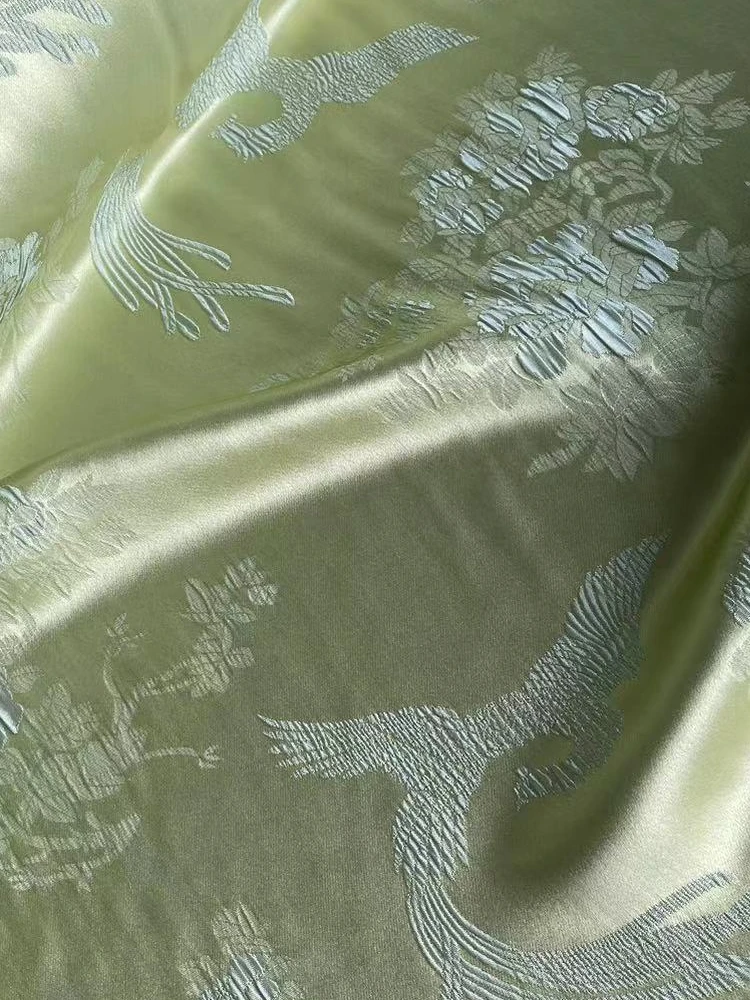 Настоящий шелк, переплетенный эластичный креп Delonix Regia, жаккардовый Cheongsam, новые топы из китайской ткани, брюки
Настоящий шелк, переплетенный эластичный креп Delonix Regia, жаккардовый Cheongsam, новые топы из китайской ткани, брюки