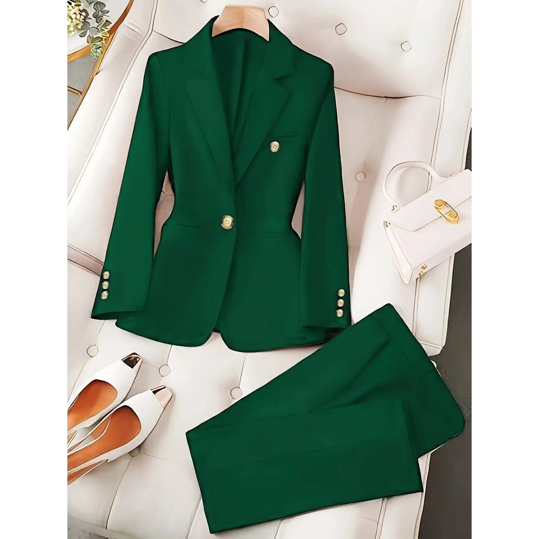 U 11192 Button down Commuter Set Citywalk Cotton Short Skirt Five Sleeve Button down Set for Women
U 11192 Button down Commuter Set Citywalk Cotton Short Skirt Five Sleeve Button down Set for Women