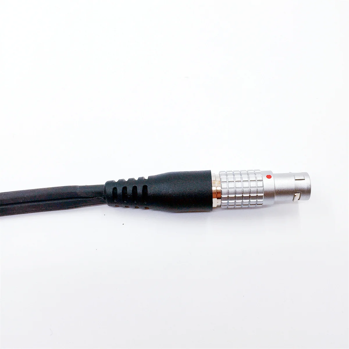 565855 Кабель питания Подходит для Leica SR-530 1200 GPS 565855 Кабель геодезического 5-контактный кабель 1B с предохранителем
565855 Кабель питания Подходит для Leica SR-530 1200 GPS 565855 Кабель геодезического 5-контактный кабель 1B с предохранителем