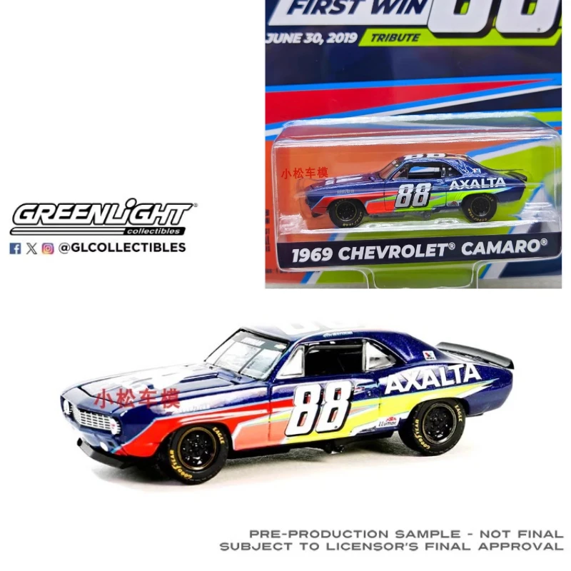 Green Light 1:64 1969 Camaro - Alex Bowman Model Limited Edition Collectible Wall Pendant Gift
Green Light 1:64 1969 Camaro - Alex Bowman Model Limited Edition Collectible Wall Pendant Gift