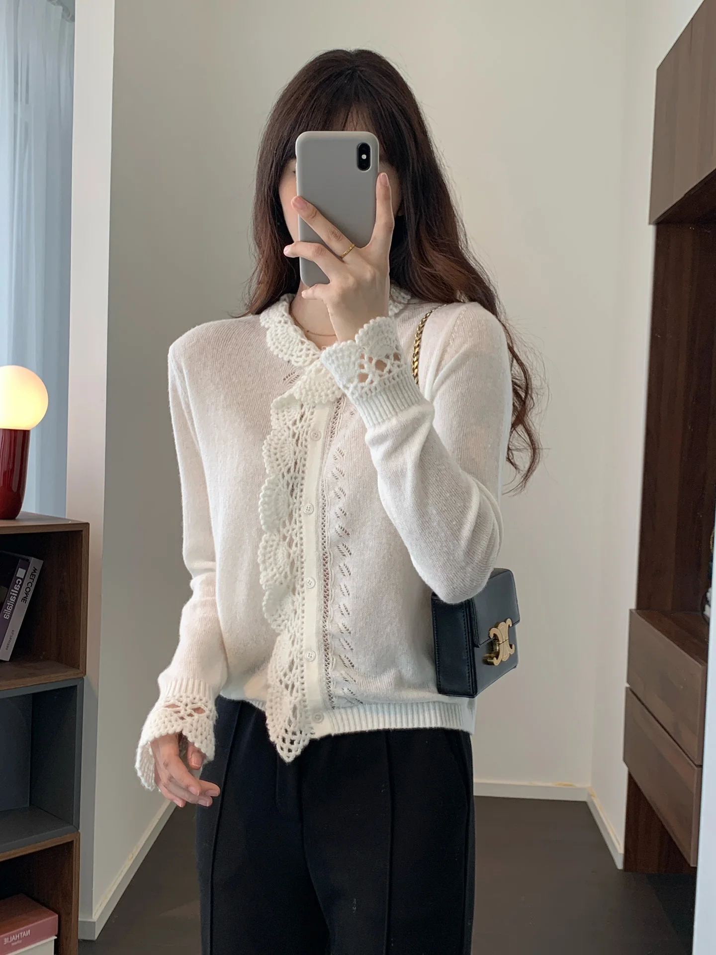 Роскошный длинный вязаный шерстяной свитер с кружевным воротником, ручной работы, с ажурным цветочным узором, мягкий, универсальный, зимний
Роскошный длинный вязаный шерстяной свитер с кружевным воротником, ручной работы, с ажурным цветочным узором, мягкий, универсальный, зимний