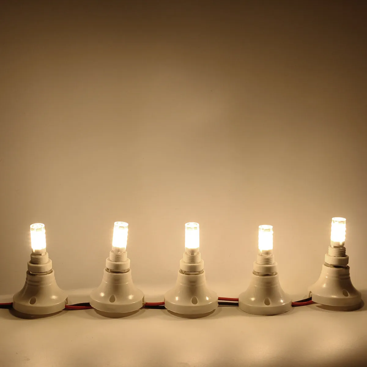5Pcs LED Light Bulbs G9 4W 310-330Lm Natural White 4000-4500K Ceramic Base Long Lifespan for Hotels Garden Shops
5Pcs LED Light Bulbs G9 4W 310-330Lm Natural White 4000-4500K Ceramic Base Long Lifespan for Hotels Garden Shops