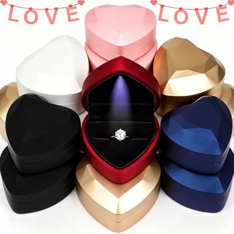 Valentine's Day Jewelry Packaging Box with Glow-in-the-Dark Proposal Ring Box
Valentine's Day Jewelry Packaging Box with Glow-in-the-Dark Proposal Ring Box