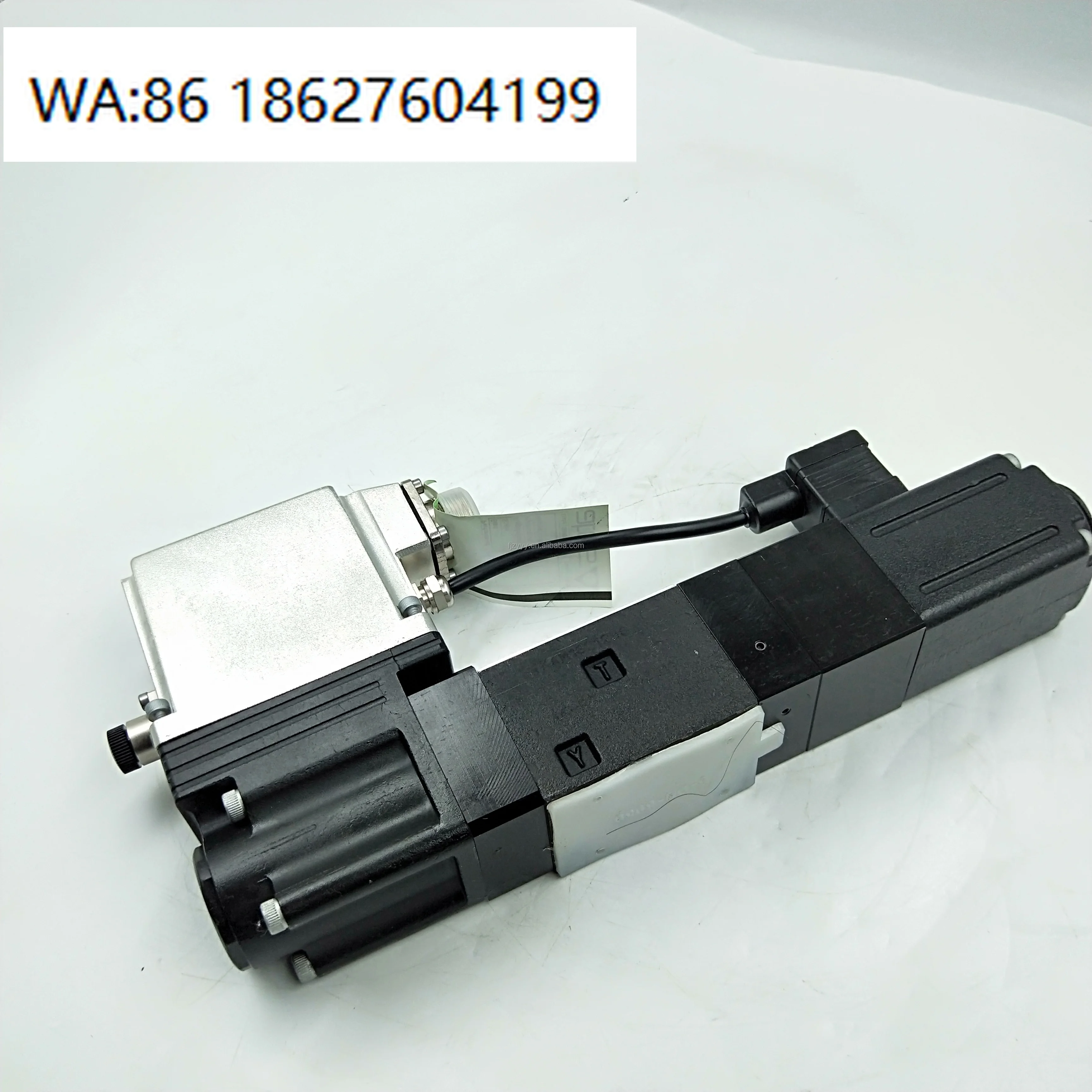 15252436 Mining Dump Truck Hydraulic Motor Steering Control Valve Industrial Transportation Machinery Parts
15252436 Mining Dump Truck Hydraulic Motor Steering Control Valve Industrial Transportation Machinery Parts