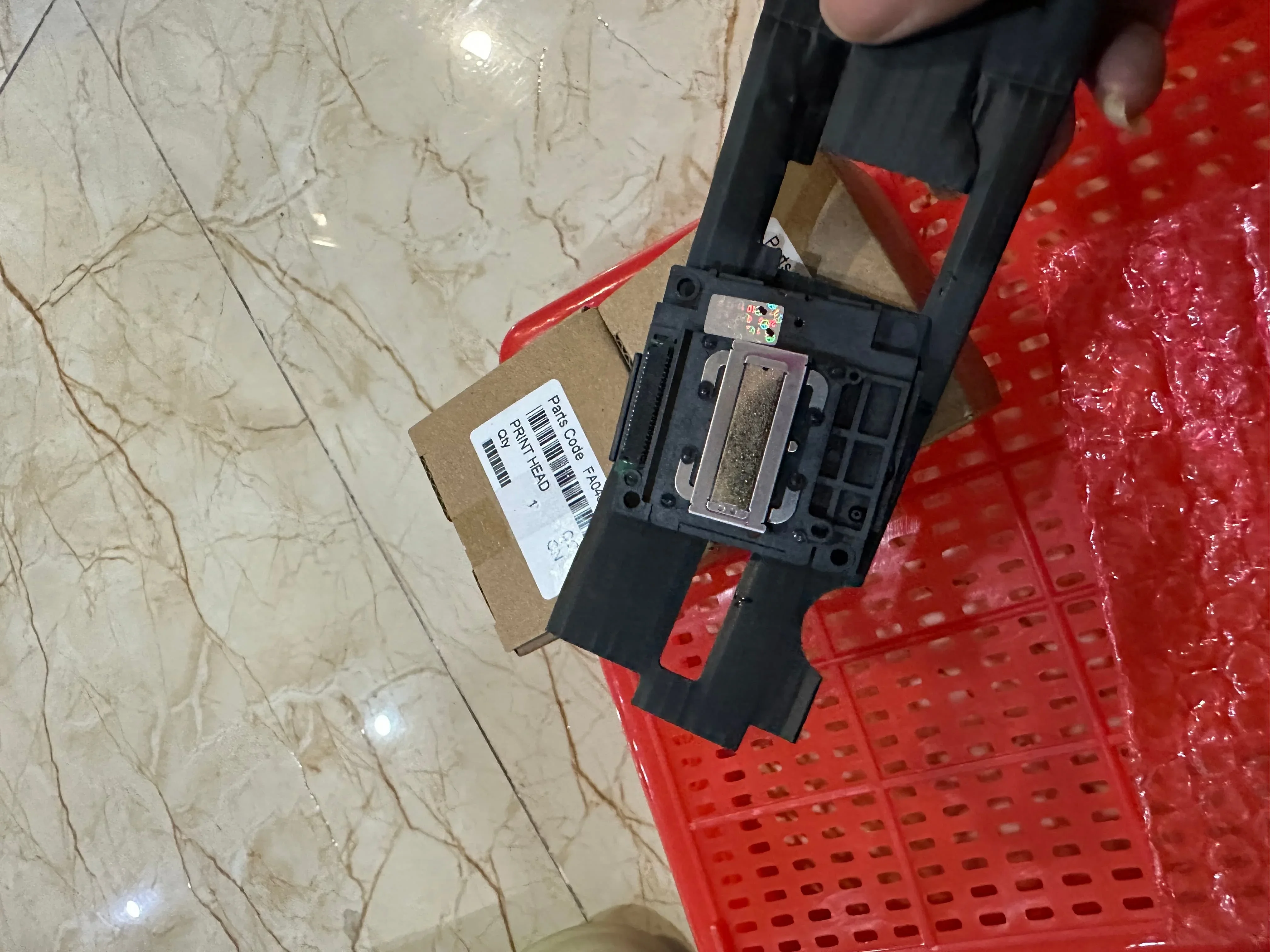 Original FA04000 FA04010 L3110 Printhead For Epson L210 L301 L355 L365 L382 L385 L395 L405 L3150 L3250 L4150 L4160 Printer Head
Original FA04000 FA04010 L3110 Printhead For Epson L210 L301 L355 L365 L382 L385 L395 L405 L3150 L3250 L4150 L4160 Printer Head