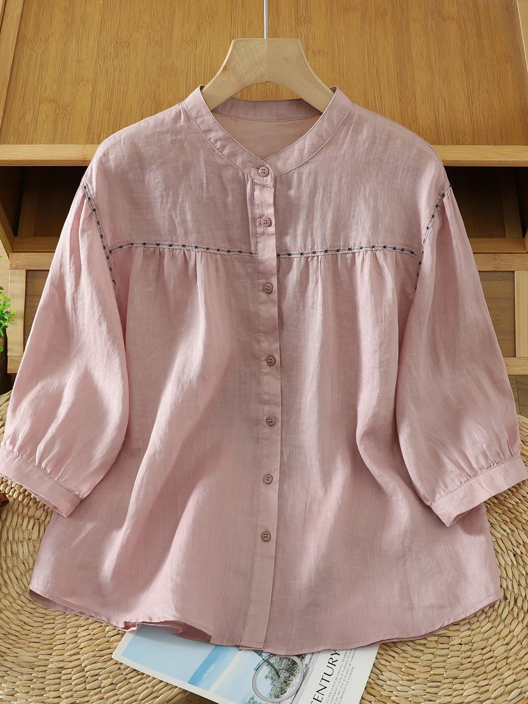 Artistic Style Floral Print Shirt Thin Elegant Beautiful Trendy Top Comfortable Breathable Casual Loose Fit Summer Fashion
Artistic Style Floral Print Shirt Thin Elegant Beautiful Trendy Top Comfortable Breathable Casual Loose Fit Summer Fashion