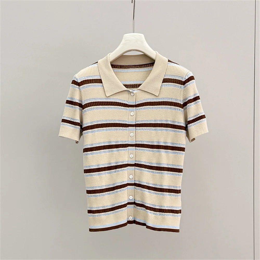 26 Summer Simple Commuting Versatile Slim Short-Sleeved Top Striped Lapel Knitted Cardigan For Women
26 Summer Simple Commuting Versatile Slim Short-Sleeved Top Striped Lapel Knitted Cardigan For Women